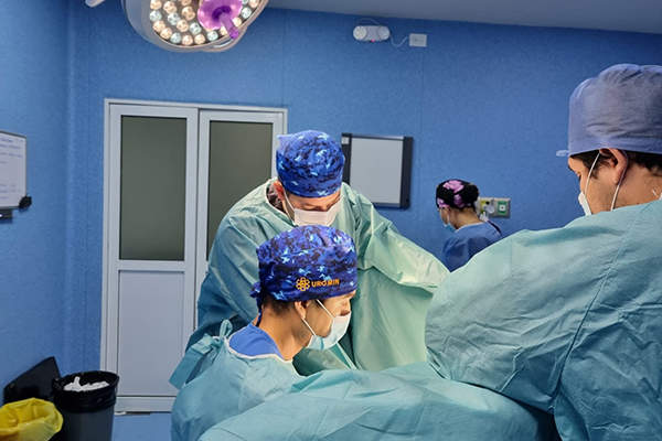 Médico_especialista_en Urología_Ginecológica,_disfunción_de_Piso_Pélvico_incontinencia_urinaria