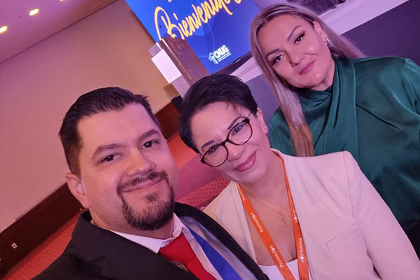 Médico_especialista_en Urología_Ginecológica,_disfunción_de_Piso_Pélvico_incontinencia_urinaria