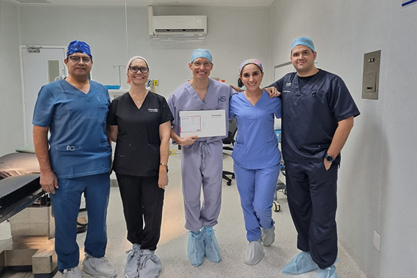 Médico_especialista_en Urología_Ginecológica,_disfunción_de_Piso_Pélvico_incontinencia_urinaria