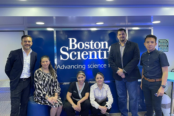 Médico_especialista_en Urología_Ginecológica,_disfunción_de_Piso_Pélvico_incontinencia_urinaria