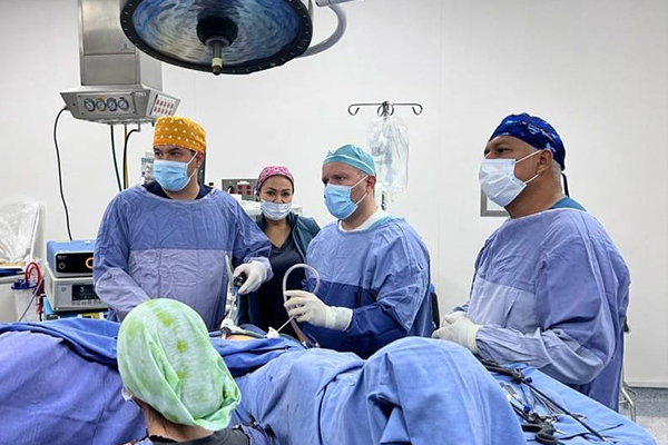 Médico_especialista_en Urología_Ginecológica,_disfunción_de_Piso_Pélvico_incontinencia_urinaria