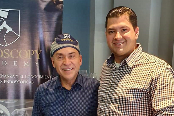 Dr. Jonathan Valenzuela